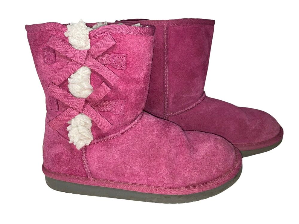 Koolaburra by UGG Victoria Short Boots Women’s Sz 5 Pink Bow Logo Lined 1019372